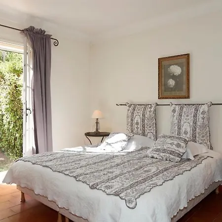 Les Glycines Villa